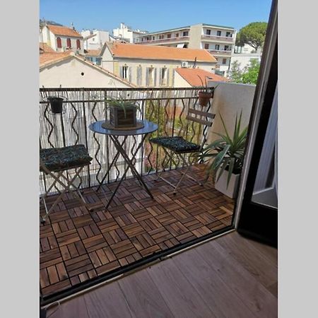 Studio Jungle Au Mourillon Apartment Toulon Luaran gambar